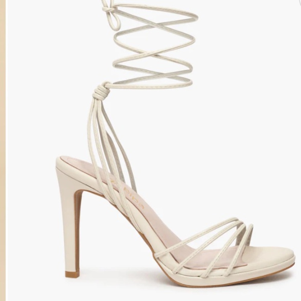 Lady Pipa shoes. From Spain. Sz 38. Wedding. Homecoming Resort, vaca